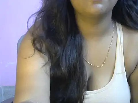 Snapshot of Queenxxx98 chatting on 24, 5, 2026 Queenxxx98 online show from 24, 5, 2026