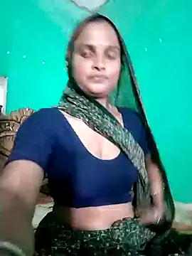 Snapshot of Sapna9685 chatting on 8, 9, 2025 Sapna9685 online show from 8, 9, 2025