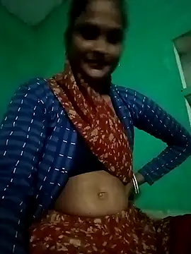 Snapshot of Sapna9685 chatting on 27, 10, 2025 Sapna9685 online show from 27, 10, 2025