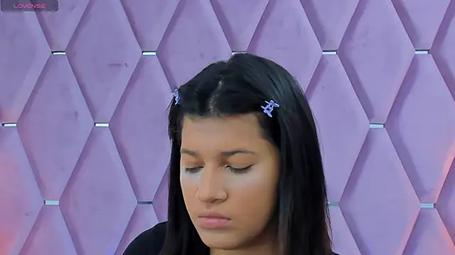 MaskedGirl  online show from 21, 10, 2025