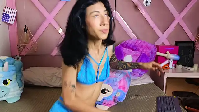 Sophia moo  online show from 16, 7, 2026