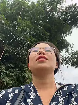 han-cute online show from 13, 10, 2025