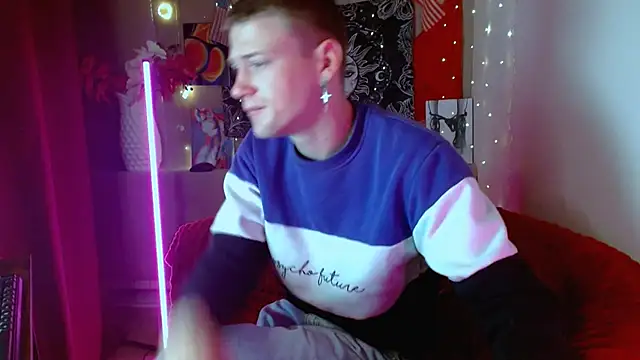 Xavier Night81 online show from 15, 9, 2025