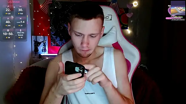 Xavier Night81 online show from 29, 9, 2025