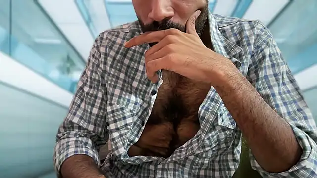 Snapshot of funndudd chatting on 5, 11, 2025 funndudd online show from 5, 11, 2025