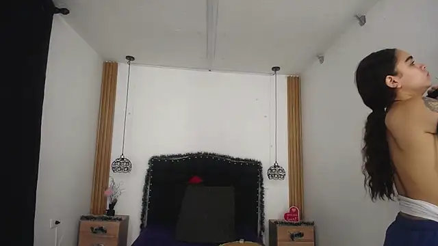 KENDALL ART online show from 18, 12, 2025