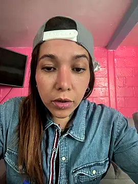 Snapshot of emperatrixsex chatting on 3, 10, 2025 emperatrixsex online show from 3, 10, 2025
