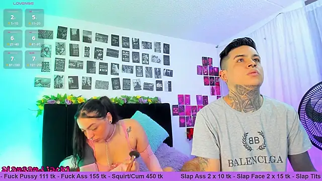 Snapshot of Sarahandzack chatting on 11, 9, 2025 Sarahandzack online show from 11, 9, 2025