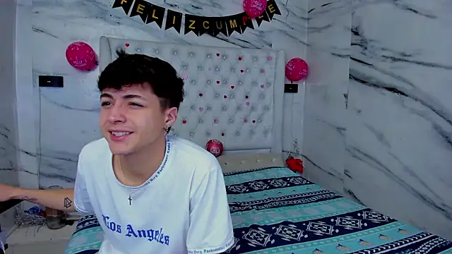 Ari and Storm online show from 26, 3, 2026