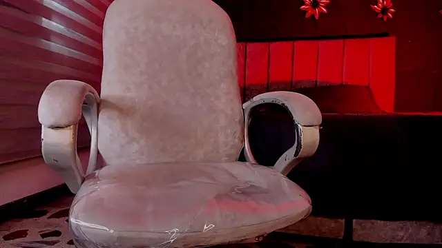 LiamDeep online show from 17, 4, 2026