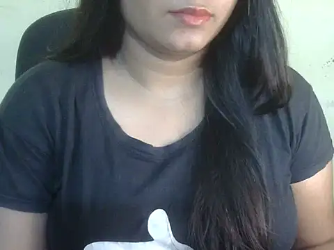 Snapshot of Aanya_Hazel chatting on 4, 11, 2025 Aanya Hazel online show from 4, 11, 2025