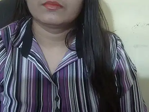 Snapshot of Aanya_Hazel chatting on 24, 11, 2025 Aanya Hazel online show from 24, 11, 2025