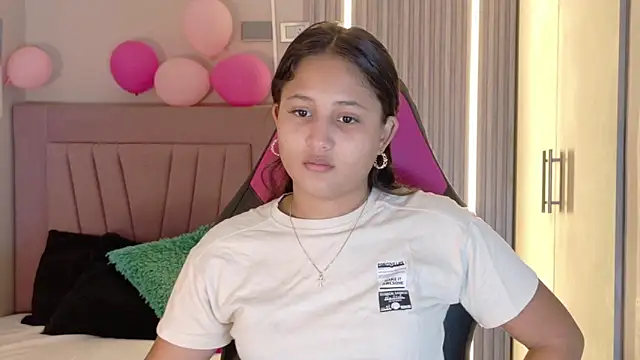 Laly Cherry  online show from 20, 11, 2025