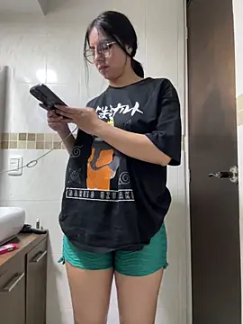 Snapshot of Clawd_hot chatting on 29, 10, 2025 Clawd hot online show from 29, 10, 2025