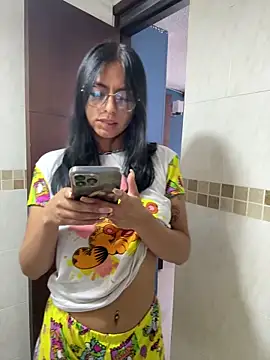 Snapshot of Clawd_hot chatting on 30, 11, 2025 Clawd hot online show from 30, 11, 2025