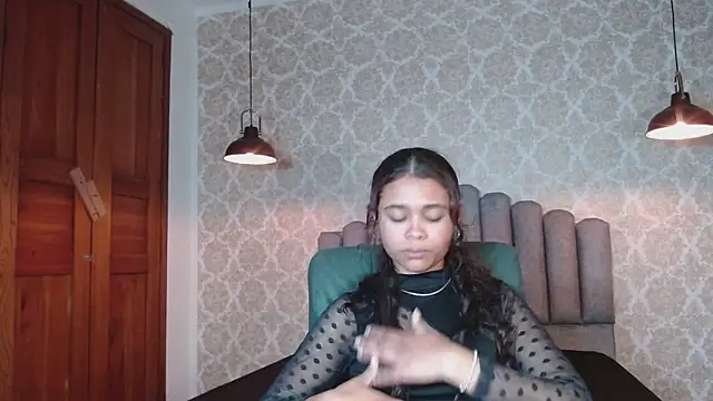 Kristall 06 online show from 3, 10, 2025