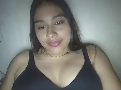 Snapshot of zairabreze chatting on 23, 4, 2026 zairabreze online show from 23, 4, 2026