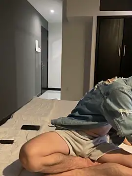 Snapshot of anhkiet_huang chatting on 18, 10, 2025 anhkiet huang online show from 18, 10, 2025