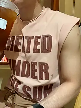 Snapshot of anhkiet_huang chatting on 30, 10, 2025 anhkiet huang online show from 30, 10, 2025