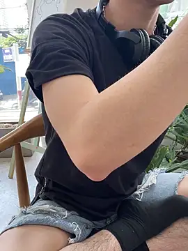 Snapshot of anhkiet_huang chatting on 19, 11, 2025 anhkiet huang online show from 19, 11, 2025