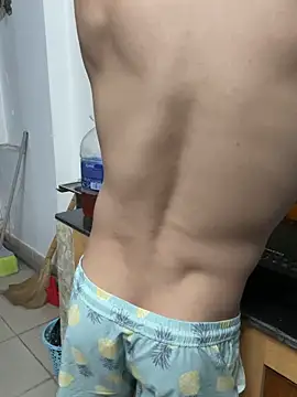 Snapshot of anhkiet_huang chatting on 2, 12, 2025 anhkiet huang online show from 2, 12, 2025