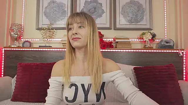 MuseDollX online show from 25, 3, 2026