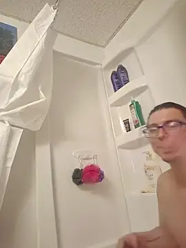 Eyelisss online show from 25, 11, 2025