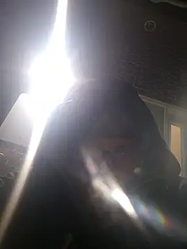 Eyelisss online show from 1, 12, 2025