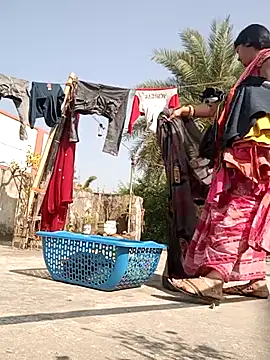 Snapshot of monu_bhabi chatting on 9, 2, 2026 monu bhabi online show from 9, 2, 2026