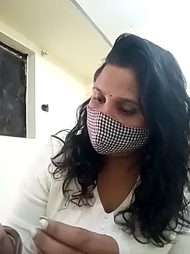 Shikha-mehra7 online show from 16, 11, 2025