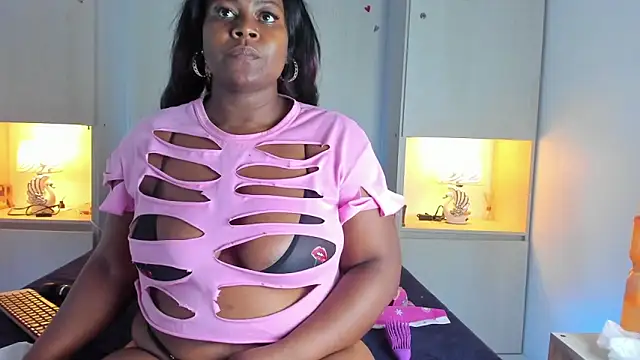 EmaRhodes online show from 30, 10, 2025