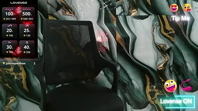 Snapshot of Dream_Kavya chatting on 27, 10, 2025 Dream Kavya online show from 27, 10, 2025