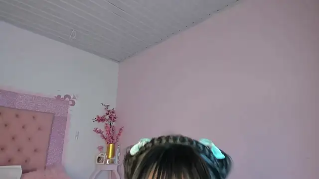 roxyswt online show from 18, 6, 2026