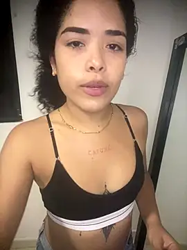 Snapshot of KarimAnxiex chatting on 10, 9, 2025 KarimAnxiex online show from 10, 9, 2025