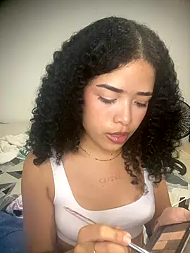 Snapshot of KarimAnxiex chatting on 1, 10, 2025 KarimAnxiex online show from 1, 10, 2025