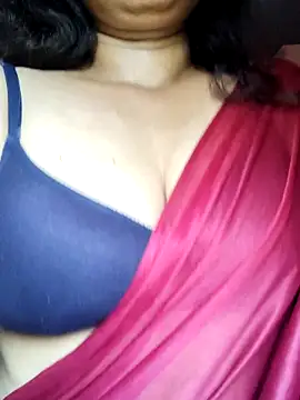 Snapshot of SoftButDeadly0 chatting on 10, 10, 2025 SoftButDeadly0 online show from 10, 10, 2025