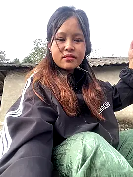 Snapshot of O_o_UwU_o_O chatting on 20, 11, 2025 O o UwU o O online show from 20, 11, 2025