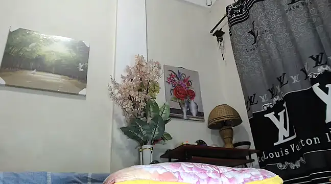 Snapshot of bigasianshane chatting on 12, 1, 2025 bigasianshane online show from 12, 1, 2025