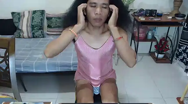 Snapshot of bigasianshane chatting on 28, 2, 2025 bigasianshane online show from 28, 2, 2025