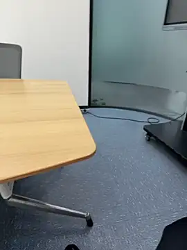 miniyellower online show from 23, 12, 2025