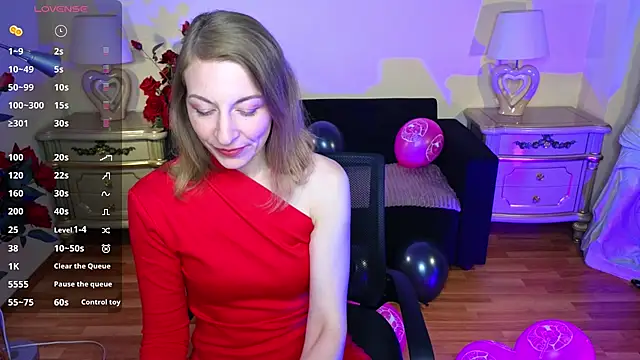 Snapshot of Katherine_Loveau chatting on 20, 9, 2025 Katherine Loveau online show from 20, 9, 2025