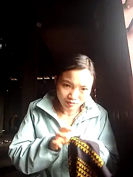 ngan-cute online show from 29, 10, 2025