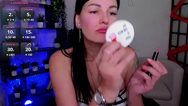 O1d Lady online show from 7, 11, 2025