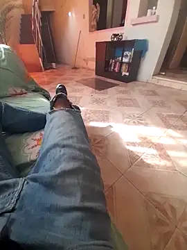 Snapshot of Bri25 chatting on 20, 11, 2025 Bri25 online show from 20, 11, 2025