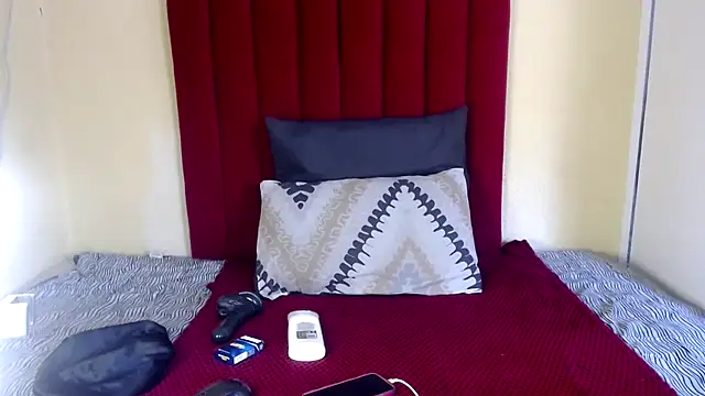 Snapshot of Tallatoya chatting on 3, 10, 2025 Tallatoya online show from 3, 10, 2025