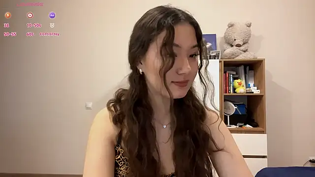 Sakuravice online show from 26, 11, 2025