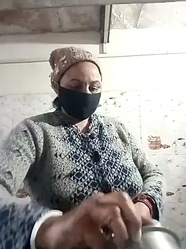 Rakhi sawant143 online show from 20, 12, 2025