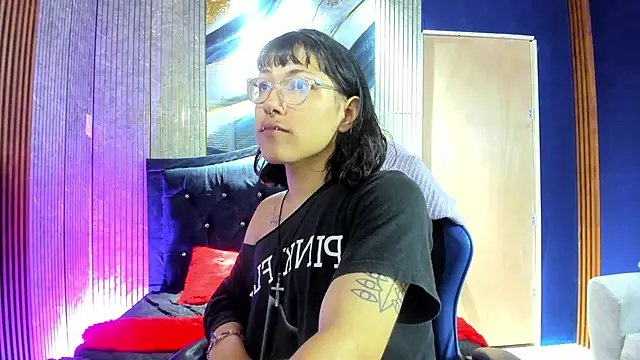 christina vamp1 online show from 5, 10, 2025