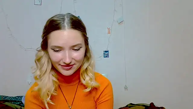  kikiclark   online show from 2, 10, 2025