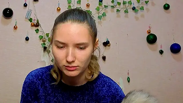  kikiclark   online show from 11, 2, 2026